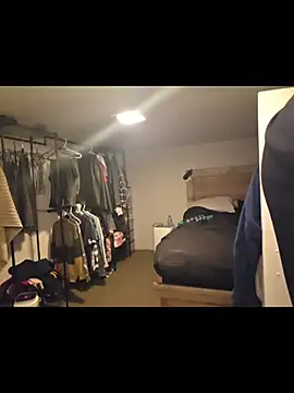 piggylatino online show from January 12, 2026, 9:52 pm