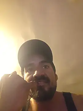 piggylatino online show from March 17, 2026, 10:02 pm