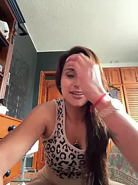 valeria absurdah online show from December 18, 2025, 8:56 pm