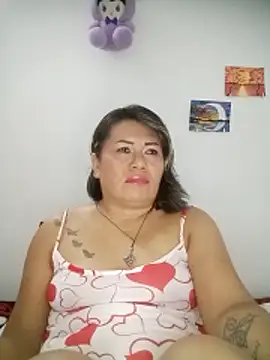 Snapshot of angi_daw chatting on May 1, 2026, 3:00 am angi daw online show from May 1, 2026, 3:00 am