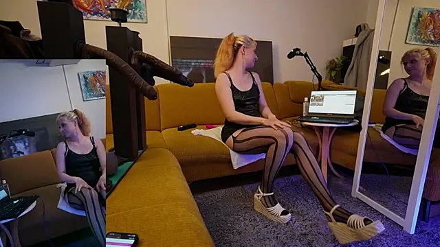 SUZANNEXXXXXX online show from May 13, 2026, 9:33 pm