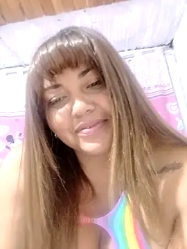 Snapshot of la_beba20 chatting on December 14, 2025, 8:31 am la beba20 online show from December 14, 2025, 8:31 am