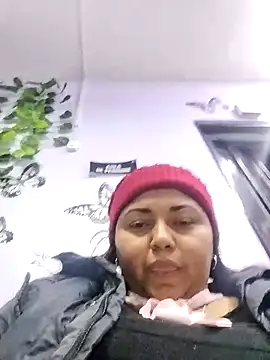 Snapshot of la_beba20 chatting on January 6, 2026, 9:19 pm la beba20 online show from January 6, 2026, 9:19 pm