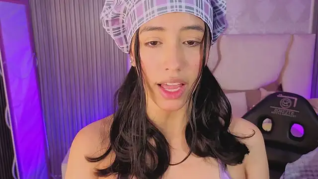 Snapshot of Joselyn_tay chatting on July 3, 2026, 12:44 pm Joselyn tay online show from July 3, 2026, 12:44 pm