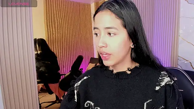 Joselyn tay online show from June 17, 2026, 12:04 pm
