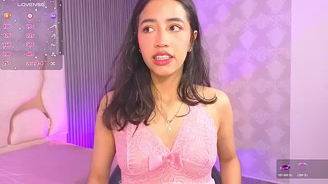 Snapshot of Joselyn_tay chatting on July 31, 2026, 12:37 pm Joselyn tay online show from July 31, 2026, 12:37 pm