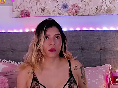 Antonella Lee online show from November 29, 2025, 7:58 pm