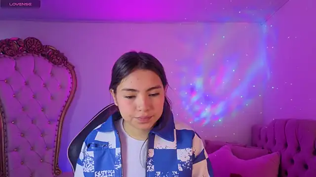 ISABELA TAY online show from June 20, 2026, 12:10 pm