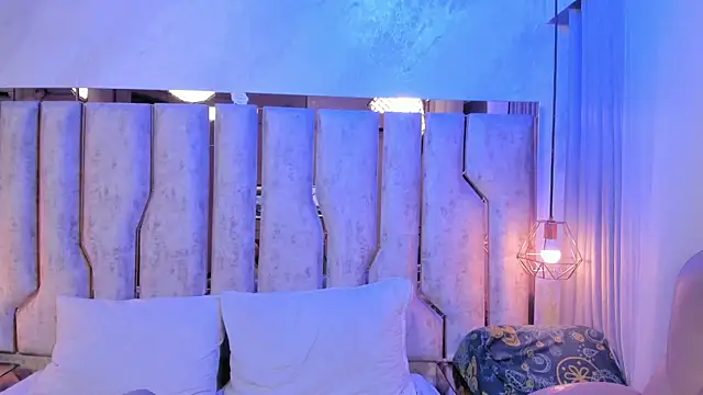 Caroline palmerr online show from January 16, 2026, 3:10 am