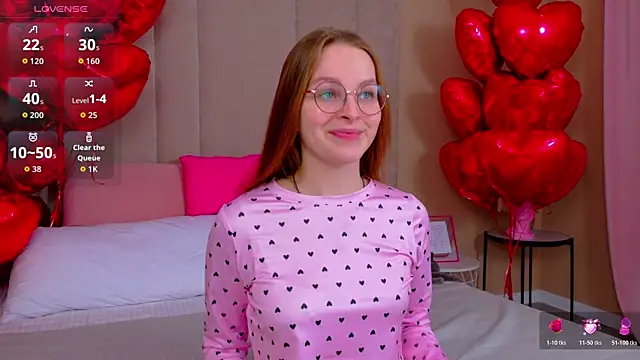 MadisonSmitt online show from February 10, 2026, 5:06 am