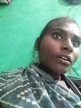 Snapshot of Big_Lovexx chatting on November 19, 2025, 9:20 am Big Lovexx online show from November 19, 2025, 9:20 am