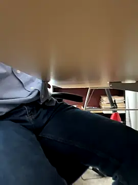 Snapshot of Dihotbi chatting on November 20, 2025, 8:31 pm Dihotbi online show from November 20, 2025, 8:31 pm