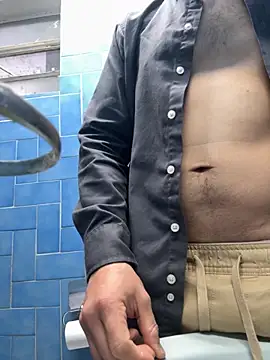 Snapshot of Dihotbi chatting on November 14, 2025, 12:25 am Dihotbi online show from November 14, 2025, 12:25 am