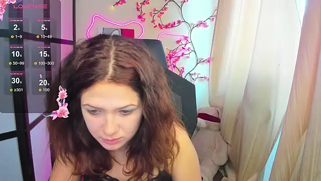 Anora Miller online show from November 14, 2025, 8:40 am