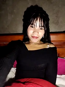 Snapshot of gugu0022 chatting on February 4, 2026, 10:49 pm gugu0022 online show from February 4, 2026, 10:49 pm