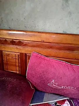 Snapshot of gugu0022 chatting on February 9, 2026, 5:38 am gugu0022 online show from February 9, 2026, 5:38 am