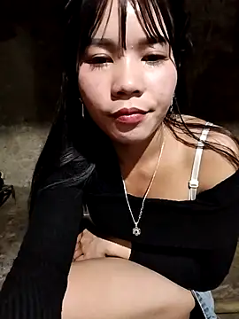 Snapshot of gugu0022 chatting on February 14, 2026, 1:22 pm gugu0022 online show from February 14, 2026, 1:22 pm