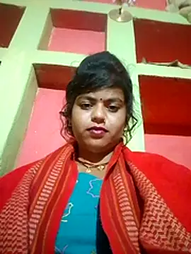 Snapshot of Kiranti_hot chatting on November 14, 2025, 9:07 pm Kiranti hot online show from November 14, 2025, 9:07 pm