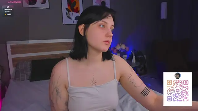 hey tessa online show from March 5, 2026, 7:43 pm