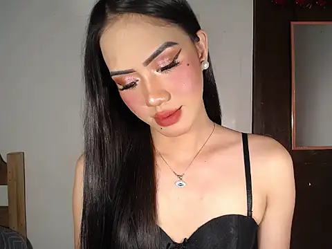 Snapshot of im_ur_wife69 chatting on March 13, 2026, 7:02 am im ur wife69 online show from March 13, 2026, 7:02 am