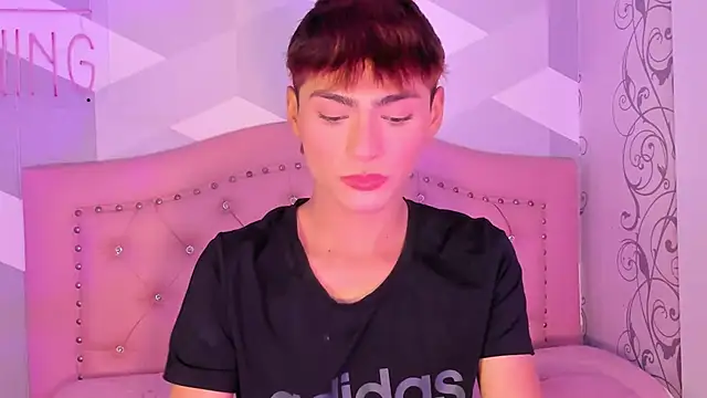 JacobRusso online show from November 26, 2025, 5:57 pm