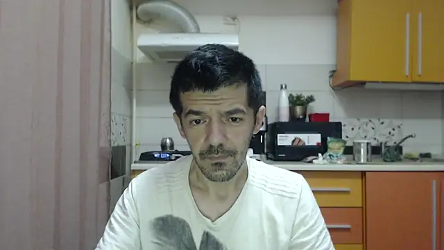 Snapshot of Dale_E chatting on December 15, 2025, 5:13 am Dale E online show from December 15, 2025, 5:13 am