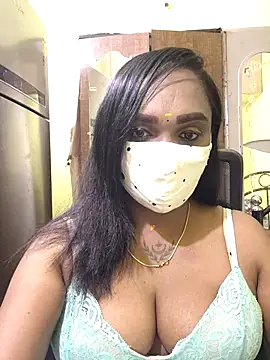 Snapshot of Dharshini98 chatting on February 23, 2026, 11:27 pm Dharshini98 online show from February 23, 2026, 11:27 pm