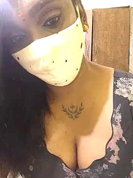 Snapshot of Dharshini98 chatting on March 6, 2026, 7:20 pm Dharshini98 online show from March 6, 2026, 7:20 pm