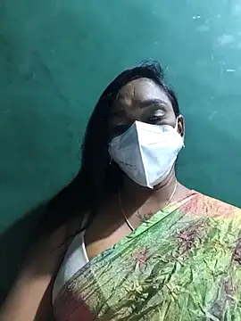 Snapshot of Dharshini98 chatting on December 2, 2025, 12:18 pm Dharshini98 online show from December 2, 2025, 12:18 pm