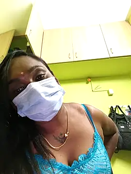 Snapshot of Dharshini98 chatting on November 28, 2025, 7:03 pm Dharshini98 online show from November 28, 2025, 7:03 pm