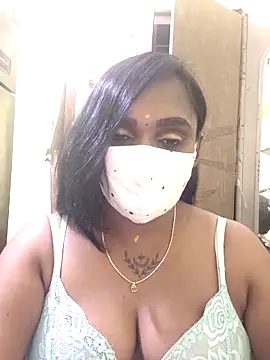 Snapshot of Dharshini98 chatting on March 10, 2026, 1:37 pm Dharshini98 online show from March 10, 2026, 1:37 pm