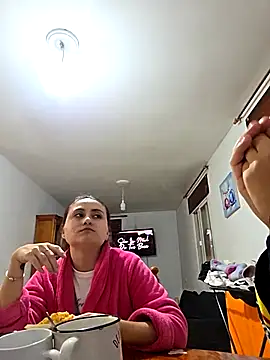 Snapshot of 7milo chatting on February 13, 2026, 6:41 pm 7milo online show from February 13, 2026, 6:41 pm