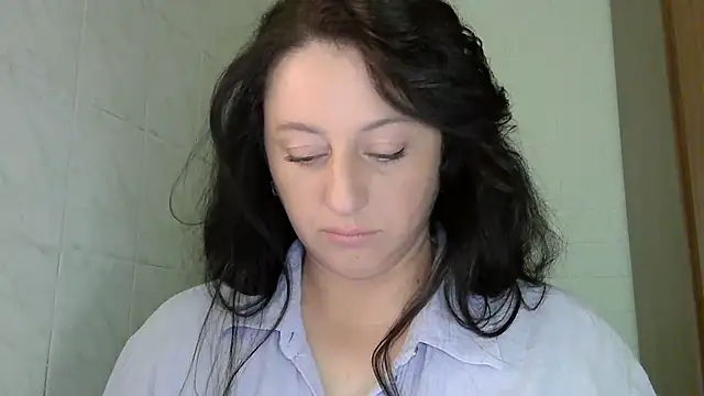Snapshot of MelinaAx chatting on June 16, 2026, 8:14 am MelinaAx online show from June 16, 2026, 8:14 am