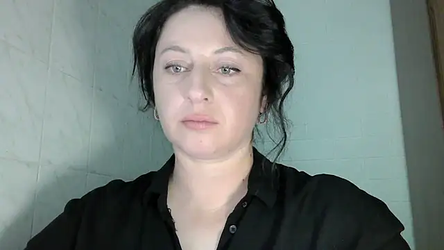 Snapshot of MelinaAx chatting on June 8, 2026, 7:03 pm MelinaAx online show from June 8, 2026, 7:03 pm