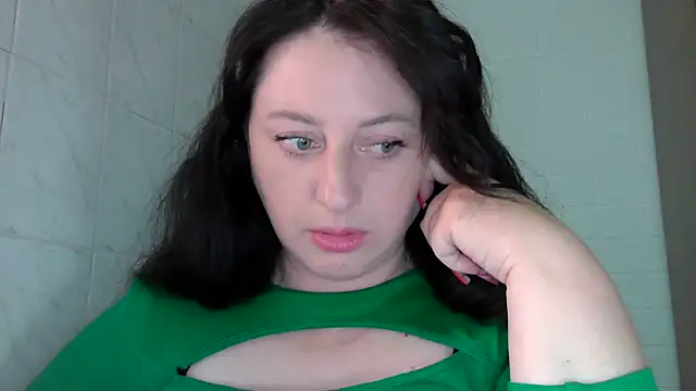 Snapshot of MelinaAx chatting on June 17, 2026, 7:30 am MelinaAx online show from June 17, 2026, 7:30 am
