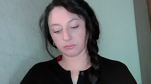 Snapshot of MelinaAx chatting on June 15, 2026, 7:30 am MelinaAx online show from June 15, 2026, 7:30 am