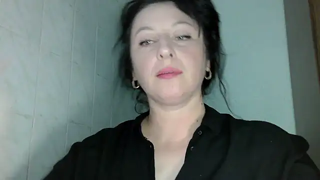 Snapshot of MelinaAx chatting on June 7, 2026, 7:41 pm MelinaAx online show from June 7, 2026, 7:41 pm