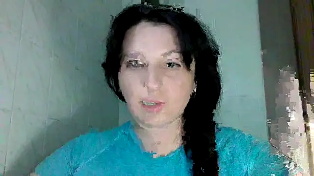 MelinaAx online show from May 4, 2026, 7:39 pm