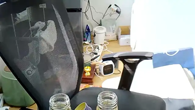 nbvmmbr online show from April 3, 2026, 6:20 am