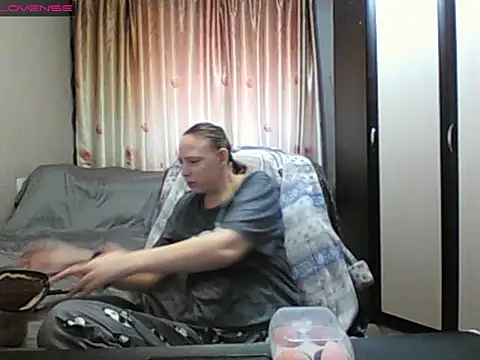 Snapshot of JenniDeep chatting on February 6, 2026, 5:25 am JenniDeep online show from February 6, 2026, 5:25 am