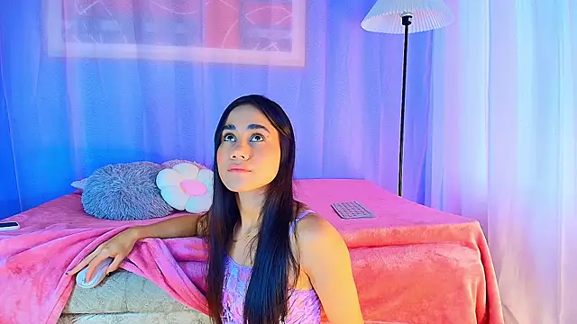Snapshot of lizzy_kane chatting on June 5, 2026, 8:14 pm lizzy kane online show from June 5, 2026, 8:14 pm