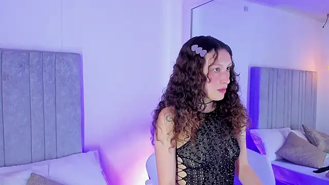 Martina 077 online show from February 23, 2026, 8:09 pm