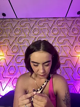 Snapshot of MelanyyJhonson15 chatting on July 21, 2026, 9:05 pm MelanyyJhonson15 online show from July 21, 2026, 9:05 pm