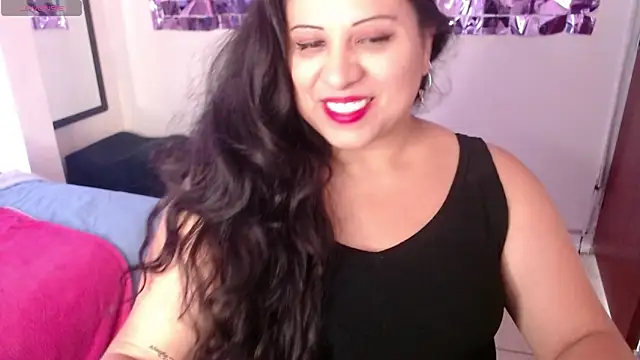 Snapshot of Catalinajane1 chatting on May 11, 2026, 7:22 pm Catalinajane1 online show from May 11, 2026, 7:22 pm