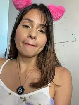 Snapshot of ginny_ross chatting on July 6, 2026, 3:03 pm ginny ross online show from July 6, 2026, 3:03 pm