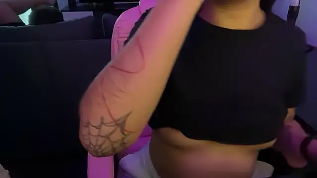 BabiSander11 online show from December 16, 2025, 5:50 pm