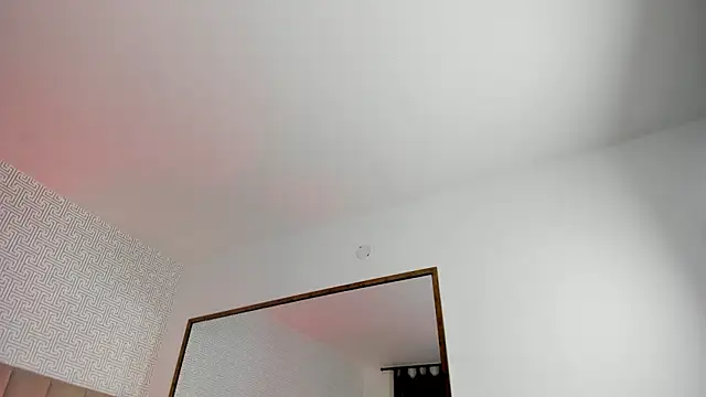 Snapshot of Sasha_Wolff chatting on March 5, 2026, 10:59 pm Sasha Wolff online show from March 5, 2026, 10:59 pm