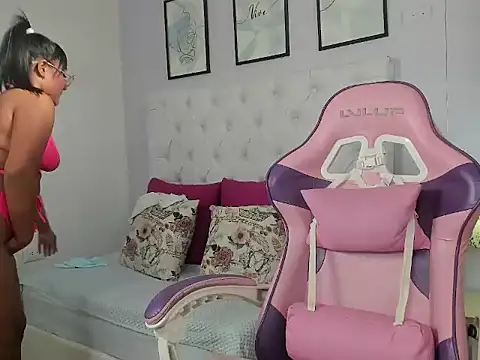 Snapshot of anna_jules chatting on November 22, 2025, 12:48 pm anna jules online show from November 22, 2025, 12:48 pm