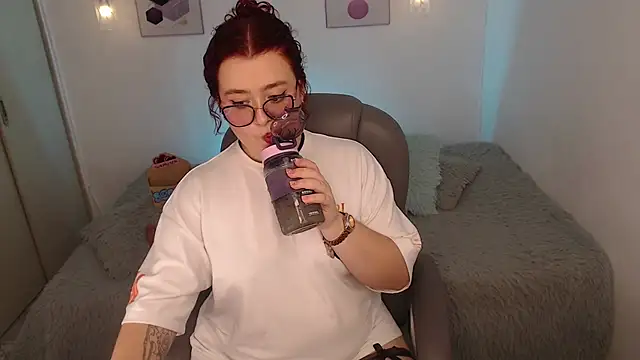 selene rouse  online show from June 20, 2026, 10:59 pm