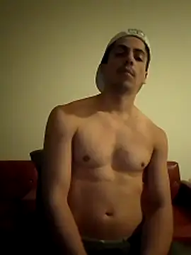 Snapshot of roddyron1n chatting on May 21, 2026, 9:56 pm roddyron1n online show from May 21, 2026, 9:56 pm